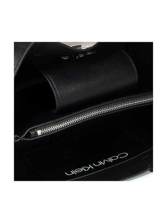 Calvin Klein Γυναικεία Τσάντα Ώμου Μαύρη